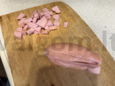 Kiaušinienė su apkepu pusryčiams Žingsnis 2