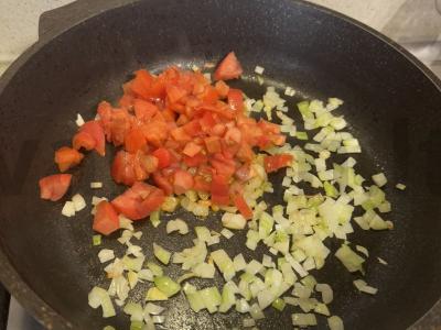 Kiaušinienė su apkepu pusryčiams Žingsnis 6