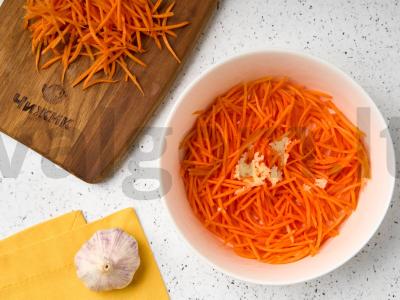 Jūros kopūstų salotos su česnaku ir majonezu Žingsnis 1