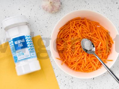 Jūros kopūstų salotos su česnaku ir majonezu Žingsnis 2