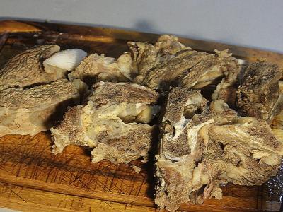 Sriuba su jautiena ir rūkytomis šonkaulėmis Žingsnis 4