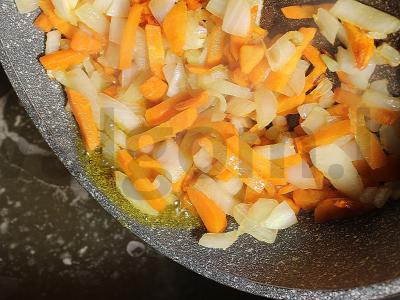 Sriuba su jautiena ir rūkytomis šonkaulėmis Žingsnis 9