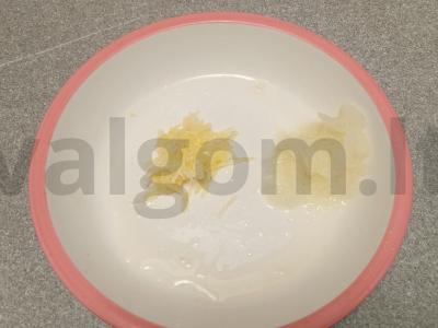 Kiaulienos kotletai su mocarela ir brokolių garnyru Žingsnis 1