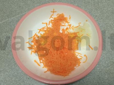 Kiaulienos kotletai su mocarela ir brokolių garnyru Žingsnis 2