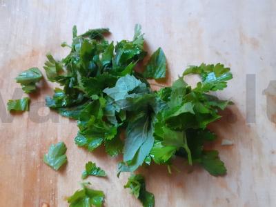 Kiaulienos steikai su vyšniniais pomidorais ir svogūnais Žingsnis 4