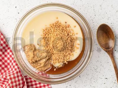 Tartaletės su žemės riešutų pasta ir marinuotų agurkų žele Žingsnis 7