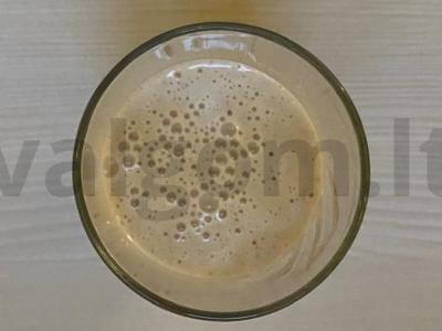 Rūgštynės ir avižų kokteilis pagrindine nuotrauka