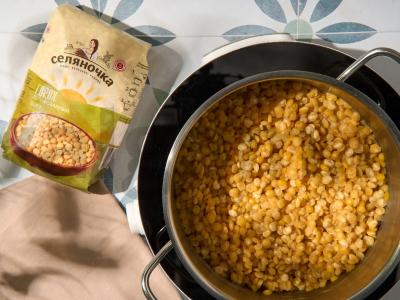 Baklažanų troškinys su žirniais Žingsnis 1