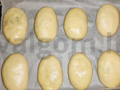 Kibinai su mieliniu tešla, špinatais, kiaušiniais ir ryžiais Žingsnis 9