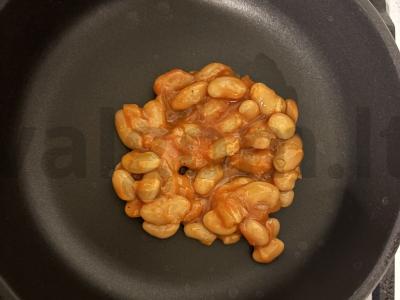 Grikių, avokado, pupelių ir kiaušinių dubuo Žingsnis 1