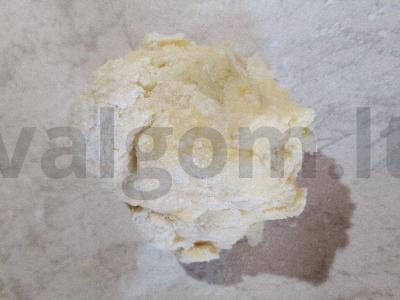 Tortas „Napoleonas“ iš sluoksniuotų biskvitų Žingsnis 3