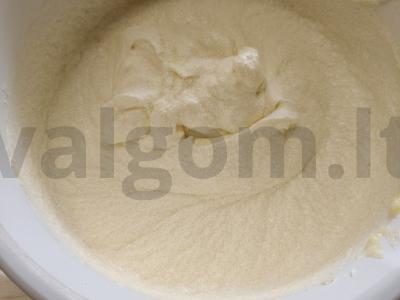 Tortas „Napoleonas“ iš sluoksniuotų biskvitų Žingsnis 11