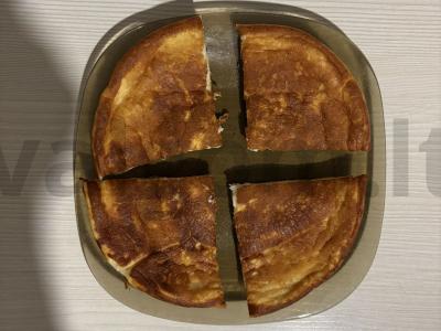 Saldi tortilija keptuvėje iš islandiško skyr pagrindine nuotrauka