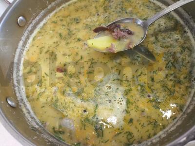 Žirnių sriuba su rūkytomis kiaulienos šonkauliais Žingsnis 10