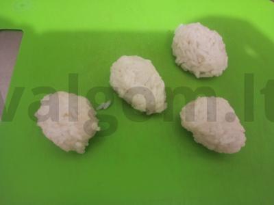 Ryžių onigiri su arbūzu ir sezamu Žingsnis 5