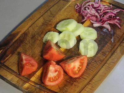 Viduržemio jūros salotas su feta sūriu Žingsnis 6