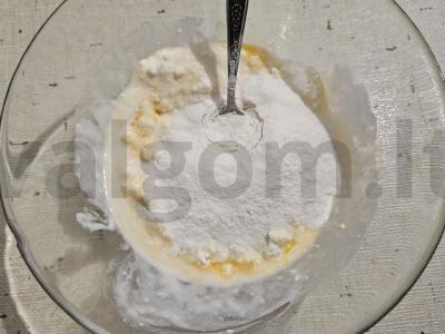 Vafliai su migdolų žiedlapiais Žingsnis 2