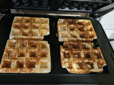 Vafliai su migdolų žiedlapiais Žingsnis 4