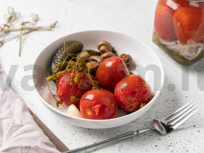 Cukriniai pomidorai pagrindine nuotrauka