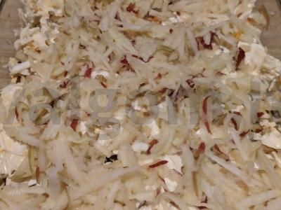 Daržovių, kiaušinių ir obuolių salotas Žingsnis 10