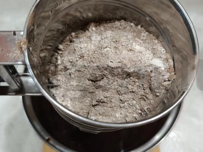 Šokoladinis desertas „Brownie“ Žingsnis 3