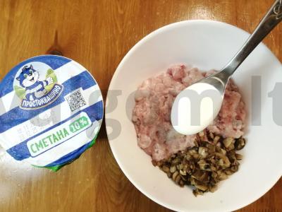 Šampinjonų kepurėlės su vištienos faršu Žingsnis 5