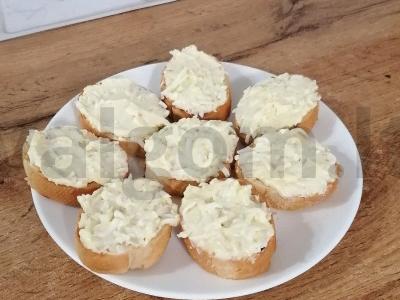 Sumuštiniai su servelatu, kiaušiniu ir citrina Žingsnis 7