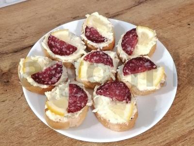 Sumuštiniai su servelatu, kiaušiniu ir citrina Žingsnis 9