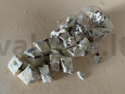 Desertas iš eskimo, sausainių, slyvų ir aviečių Žingsnis 5