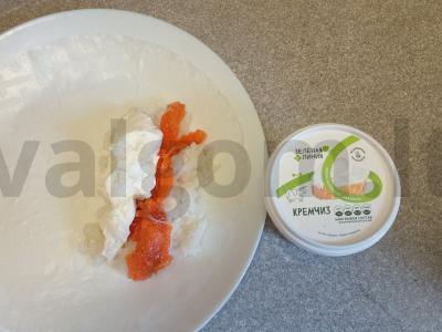 Spring rolls su silpnu sūdyta lašiša ir kreminiu sūriu Žingsnis 4