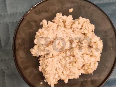 Avižinė košė su obuoliais ir spanguolėmis Žingsnis 1