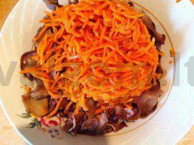 Salotos su medžio grybais muer korėjietiškai Žingsnis 2