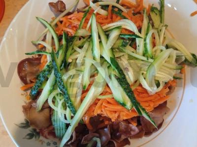 Salotos su medžio grybais muer korėjietiškai Žingsnis 3