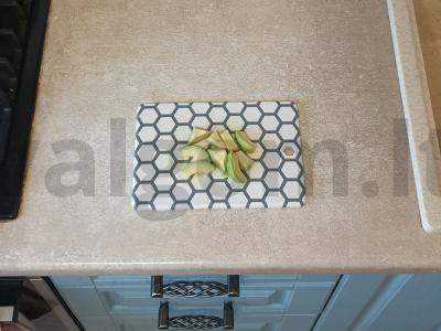 Lengvas salotas su avokadu ir medaus padažu Žingsnis 3