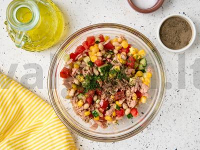 Salotos su tunu, pupelėmis ir daržovėmis Žingsnis 2