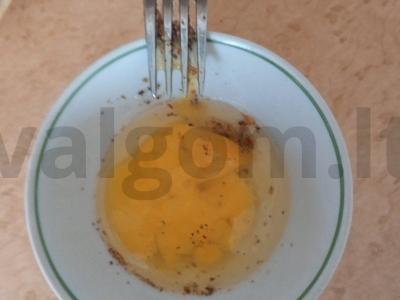 Tortilija kiaušinyje su krabų lazdelėmis Žingsnis 4