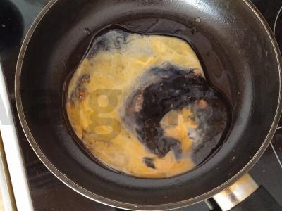 Tortilija kiaušinyje su krabų lazdelėmis Žingsnis 5