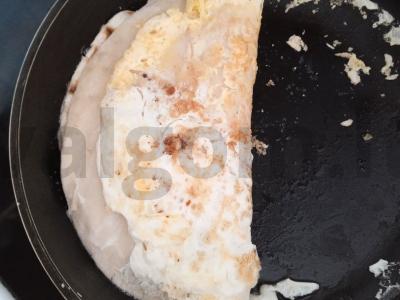 Tortilija kiaušinyje su krabų lazdelėmis Žingsnis 8