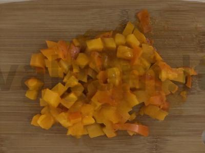 Desertas su graikišku jogurtu, chia sėklomis ir persimonu Žingsnis 3