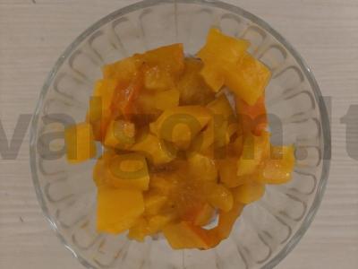 Desertas su graikišku jogurtu, chia sėklomis ir persimonu Žingsnis 5