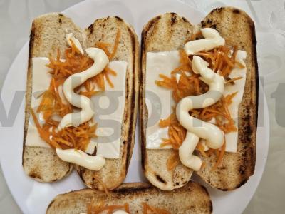 Krištoliniai hot-dogai su mocarela Žingsnis 4