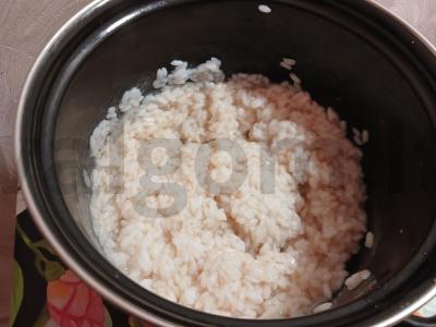 Avokadų ir lašišos salotos „Patingėję suši“ Žingsnis 1