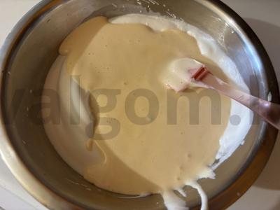 Purios šarlotės su obuoliais Žingsnis 5