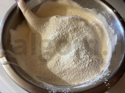 Purios šarlotės su obuoliais Žingsnis 6