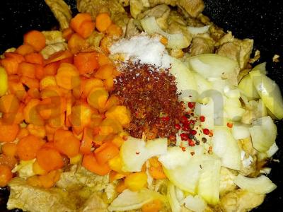 Troškinta kopūstai su cukinijomis Žingsnis 2