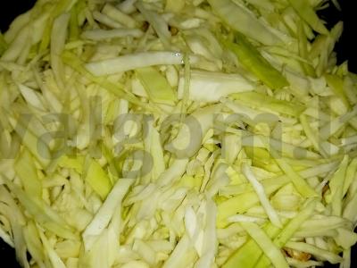 Troškinta kopūstai su cukinijomis Žingsnis 3