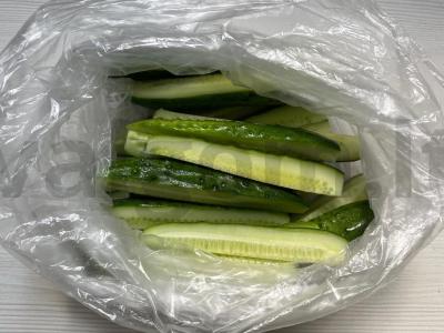 Agurkų užkandis maišelyje per 30 minučių Žingsnis 2