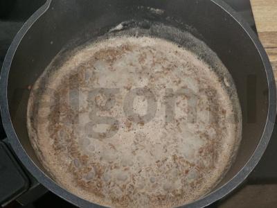 Kasha su pienu ir grikių dribsniais Žingsnis 4