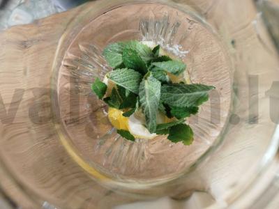 Atgaivinantis vasaros gėrimas „Citrininis mojitas“ Žingsnis 5