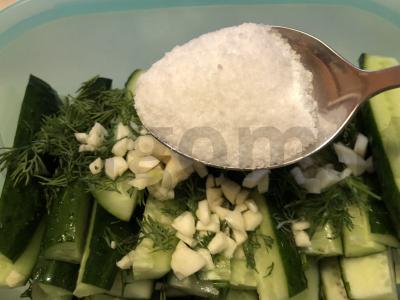 Užkandžių agurkai su česnaku Žingsnis 6